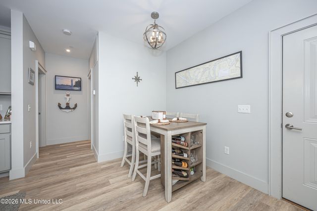 2501 Bienville Boulevard, 222, Ocean Springs, MS 39564