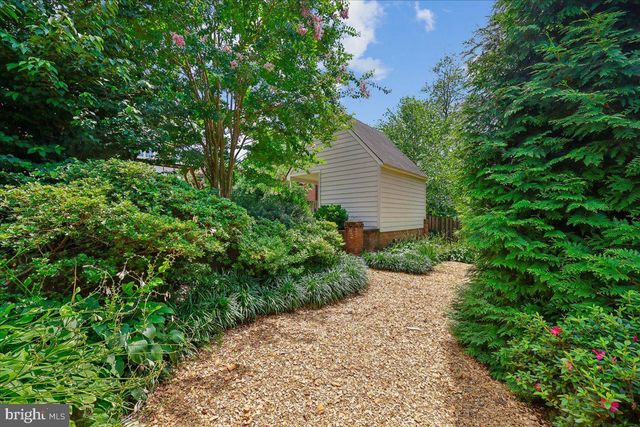 4919 26TH ST N, Arlington, VA 22207