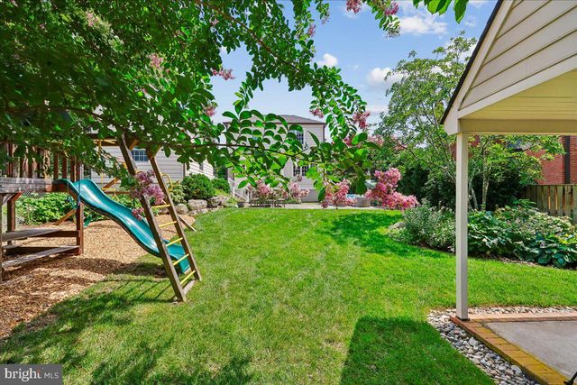 4919 26TH ST N, Arlington, VA 22207