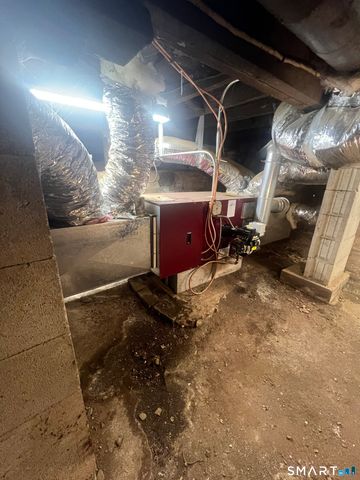 51 Woody Lane, West Haven, CT 06516