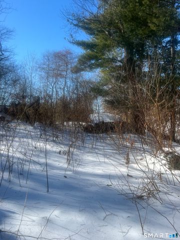 51 Woody Lane, West Haven, CT 06516