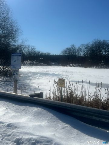 51 Woody Lane, West Haven, CT 06516