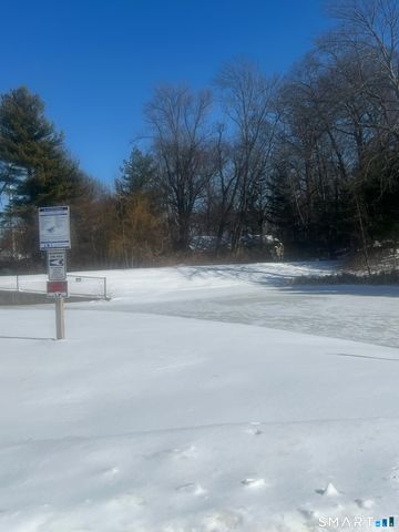 51 Woody Lane, West Haven, CT 06516