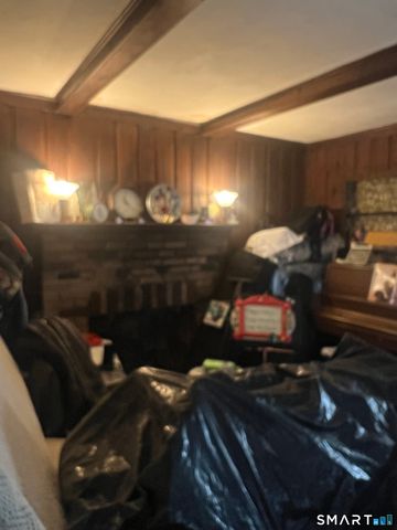 51 Woody Lane, West Haven, CT 06516