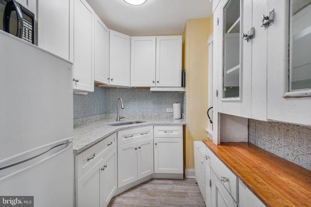 1109 CAROLINE ST, Fredericksburg, VA 22401