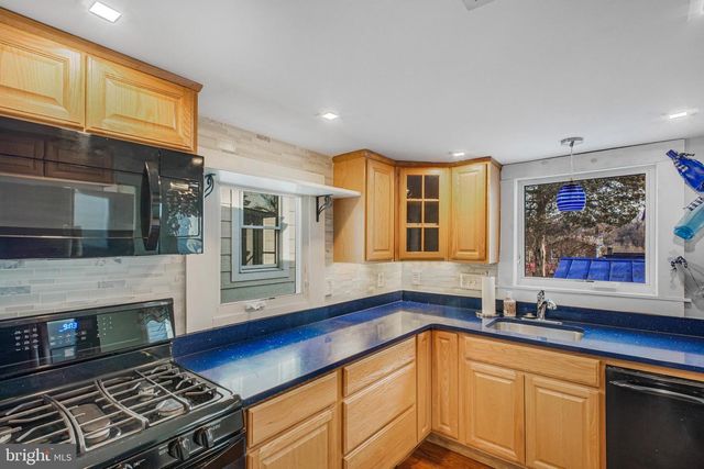 1109 CAROLINE ST, Fredericksburg, VA 22401