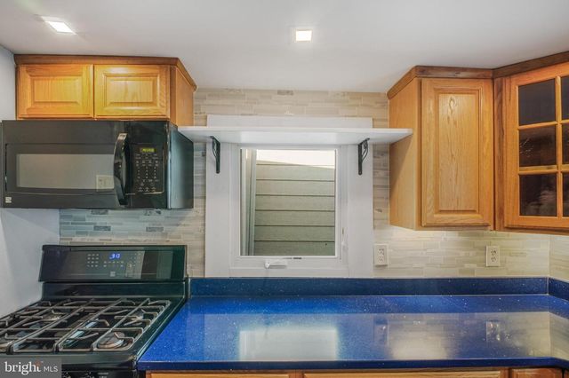 1109 CAROLINE ST, Fredericksburg, VA 22401