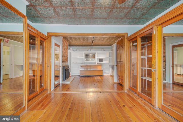 1109 CAROLINE ST, Fredericksburg, VA 22401