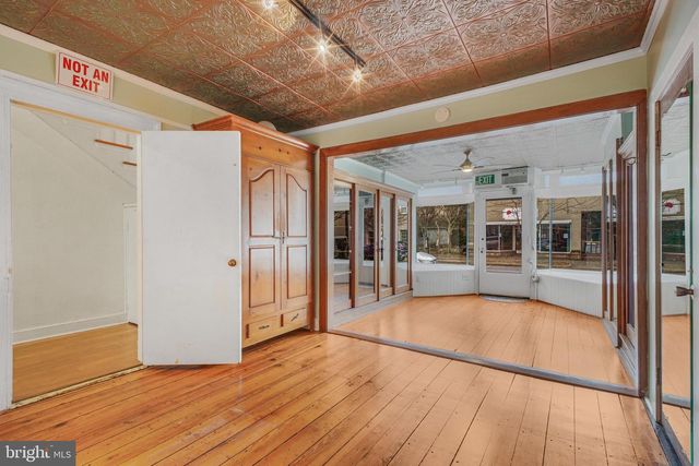 1109 CAROLINE ST, Fredericksburg, VA 22401