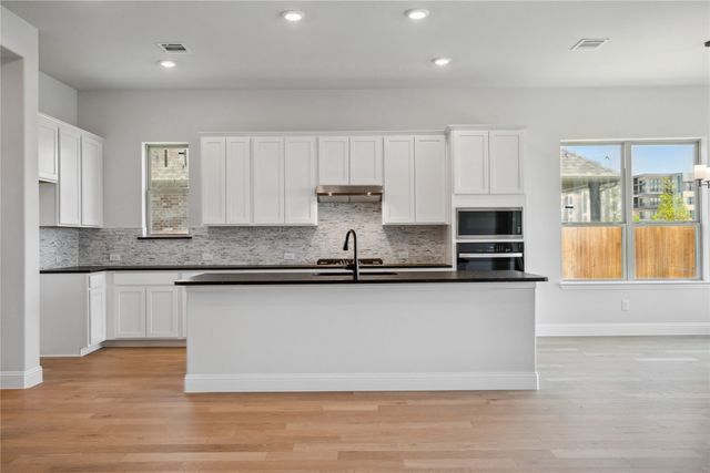 2825 Spring Valley Way, Anna, TX 75409