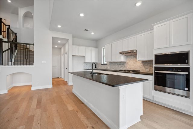 2825 Spring Valley Way, Anna, TX 75409