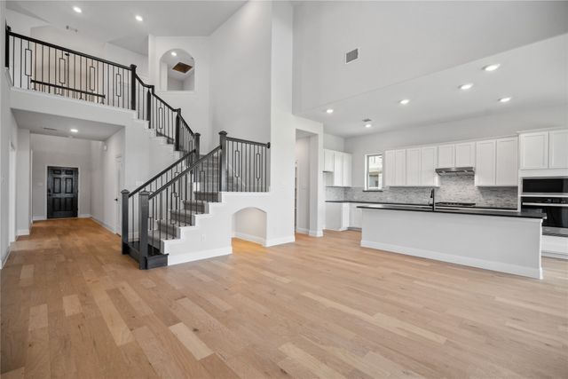 2825 Spring Valley Way, Anna, TX 75409