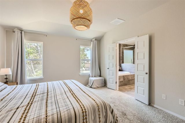 21501 Stampede TRL, Lago Vista, TX 78645