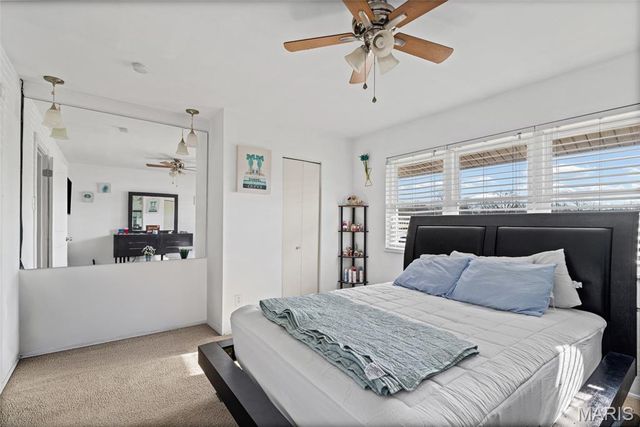 7451 Hazelcrest Drive, Hazelwood, MO 63042