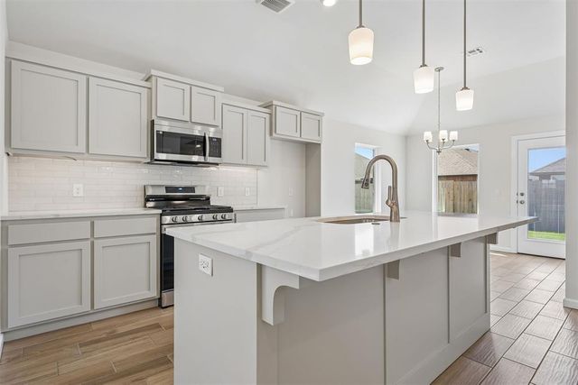 1104 SW 139th Terrace, Oklahoma City, OK 73170