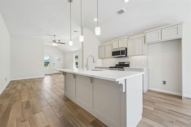 1104 SW 139th Terrace, Oklahoma City, OK 73170