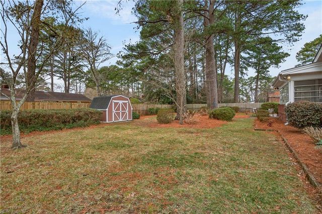 9 Fairway DR, Portsmouth, VA 23701