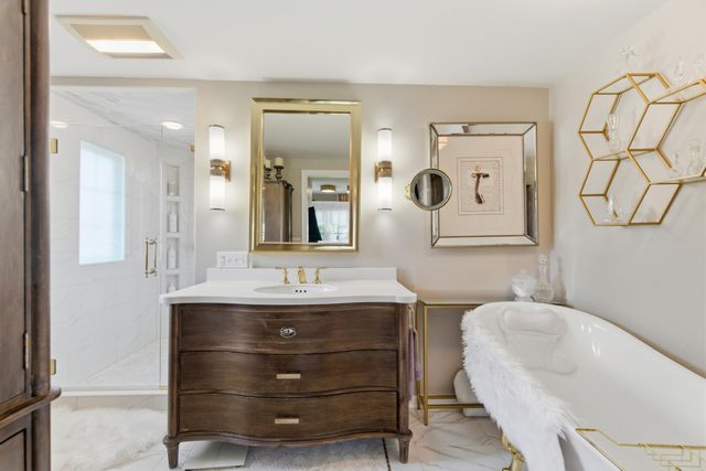 405 Park Avenue, Parchment, MI 49004