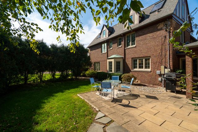 405 Park Avenue, Parchment, MI 49004