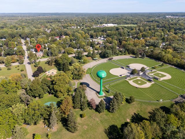 405 Park Avenue, Parchment, MI 49004