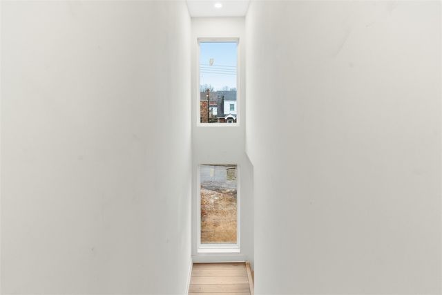 1361 Hawthorne St, Stanton Heights, PA 15201