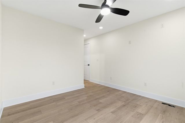 1361 Hawthorne St, Stanton Heights, PA 15201