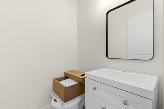 1361 Hawthorne St, Stanton Heights, PA 15201