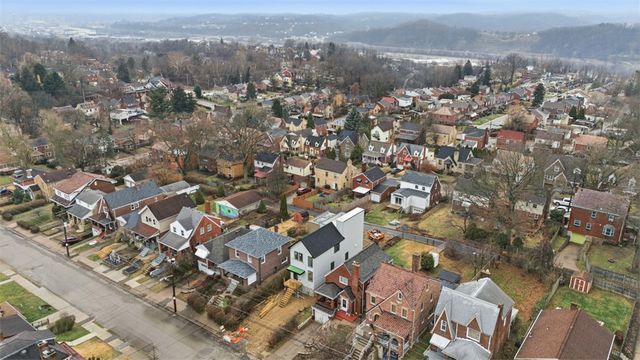 1361 Hawthorne St, Stanton Heights, PA 15201