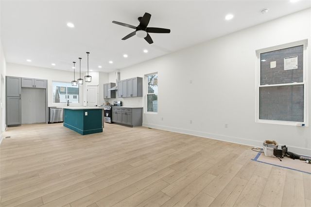 1361 Hawthorne St, Stanton Heights, PA 15201