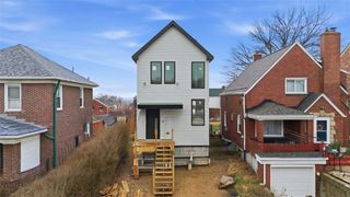 1361 Hawthorne St, Stanton Heights, PA 15201