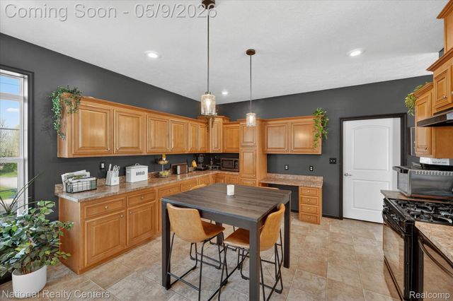 56536 Briar Meadow Road, Lyon Charter Township, MI 48178