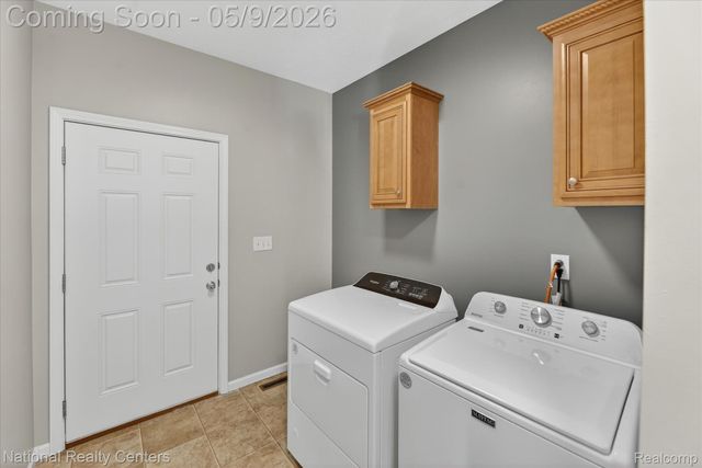 56536 Briar Meadow Road, Lyon Charter Township, MI 48178