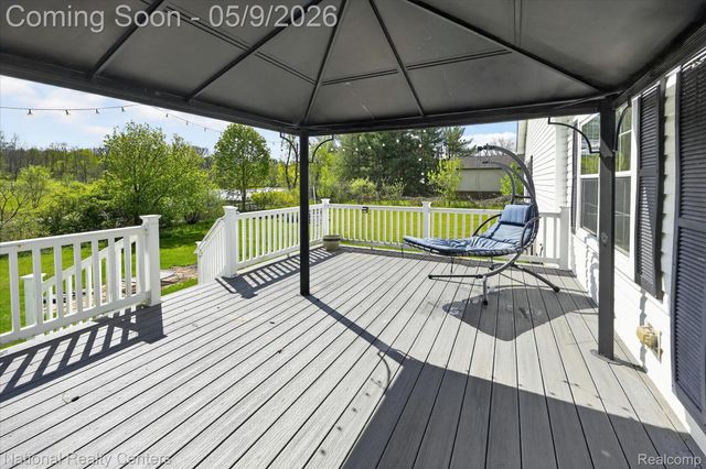 56536 Briar Meadow Road, Lyon Charter Township, MI 48178