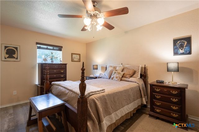 1180 Squire Drive, Belton, TX 76513