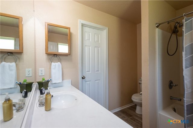 1180 Squire Drive, Belton, TX 76513