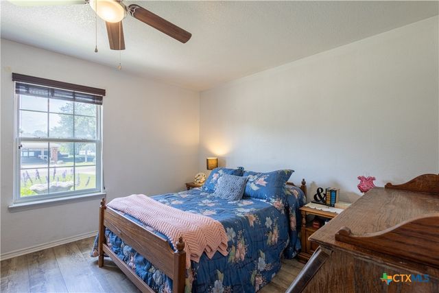 1180 Squire Drive, Belton, TX 76513