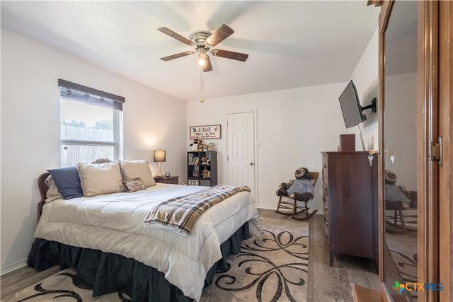 1180 Squire Drive, Belton, TX 76513