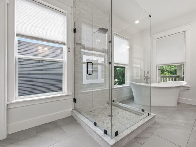 1209 Kings Highway, Dallas, TX 75208