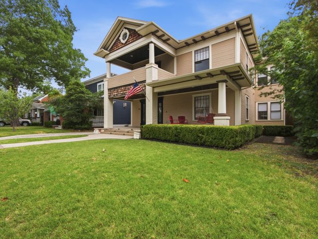 1209 Kings Highway, Dallas, TX 75208
