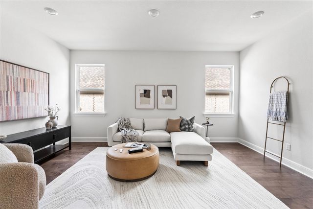 177 Running Bird RD, Austin, TX 78737