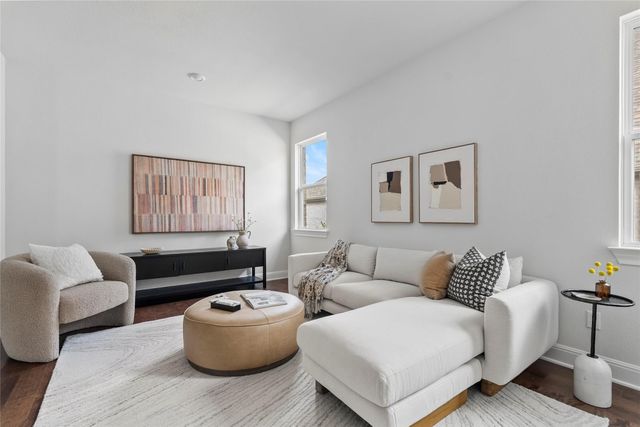 177 Running Bird RD, Austin, TX 78737