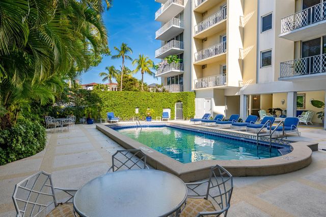 434 Chilean Avenue 2b, Palm Beach, FL 33480