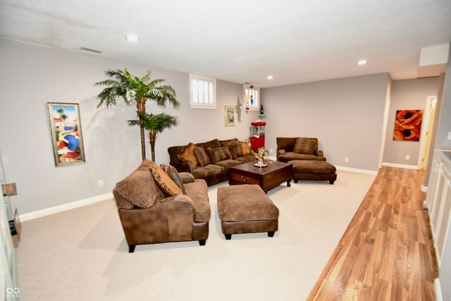 5515 Bay Landing Circle, Indianapolis, IN 46254