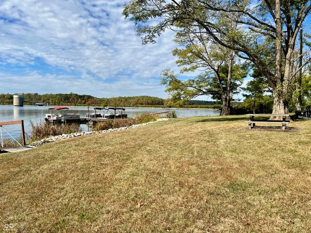 5515 Bay Landing Circle, Indianapolis, IN 46254