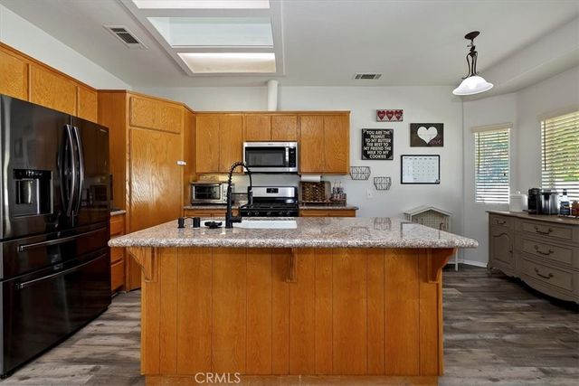 269 Coyote, Colton, CA 92324