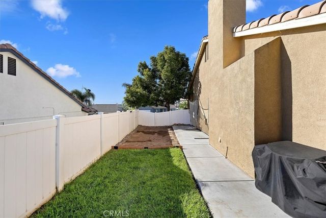 269 Coyote, Colton, CA 92324