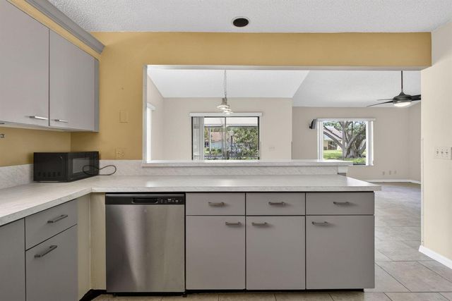 1101 Maplewood Drive, Greenacres, FL 33415