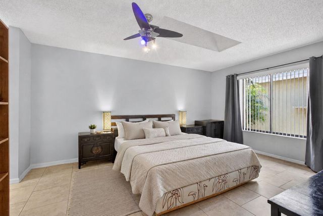 1101 Maplewood Drive, Greenacres, FL 33415