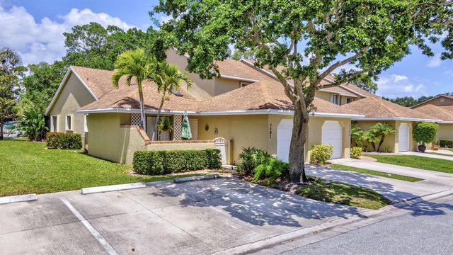 1101 Maplewood Drive, Greenacres, FL 33415