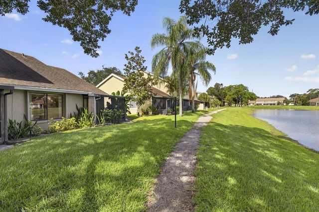 1101 Maplewood Drive, Greenacres, FL 33415